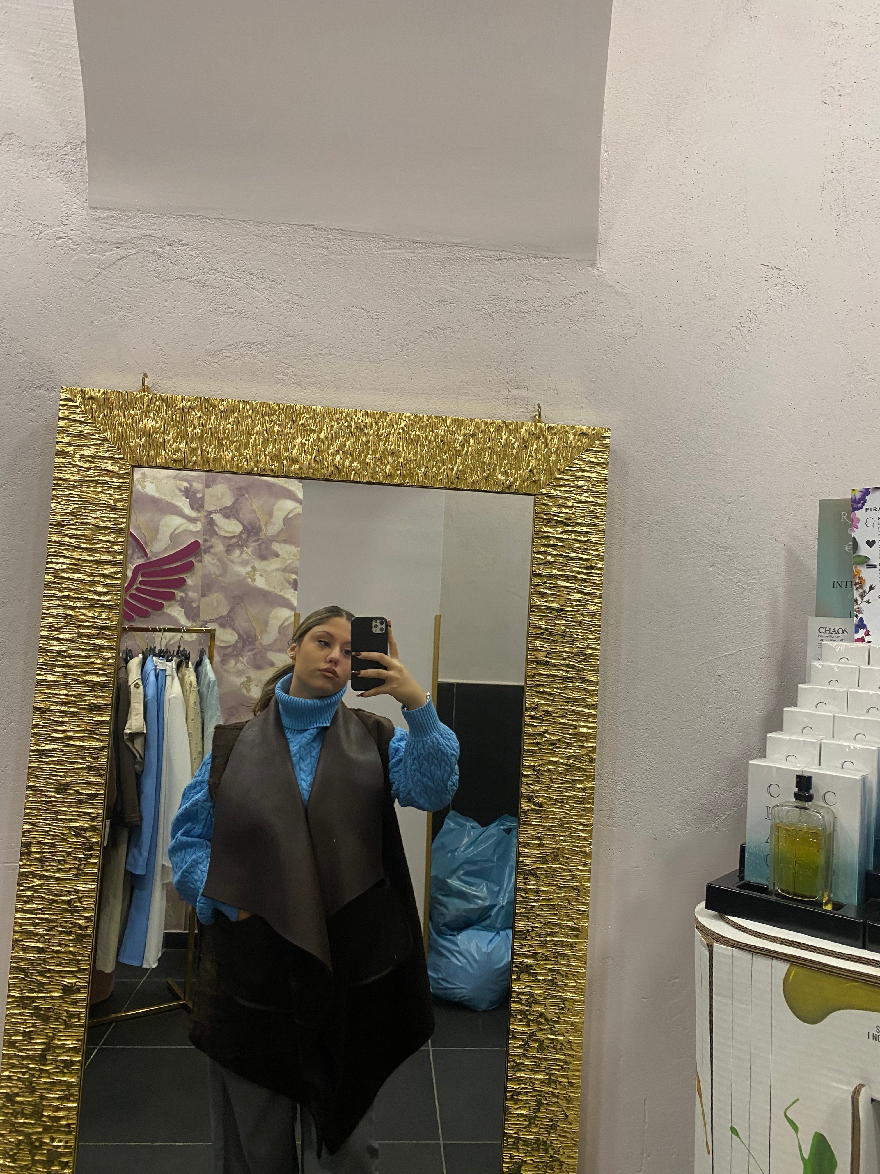 SMANICATO IN ECOPELLE E IN ECOPELLICCIA