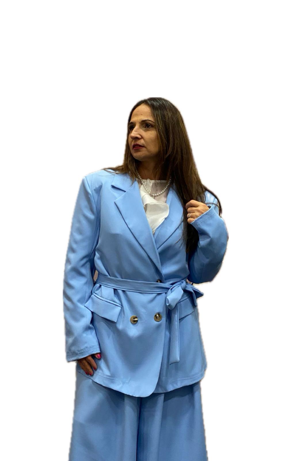 Tailleur giacca con cintura e pantalone palazzo